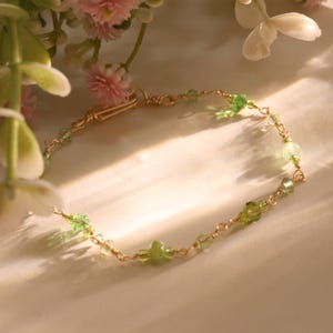 Mossy Green Accent Beaded Bracelet | Handmade Bracelet