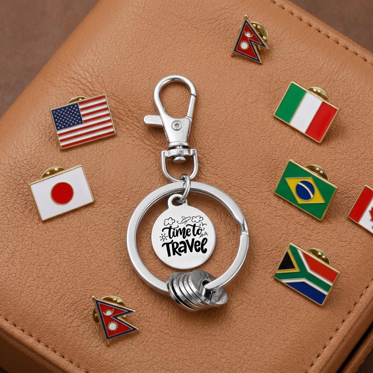 旅行　キーホルダー Travel key ring flag - Etsy 日本