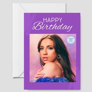 Carte d'anniversaire Tate McRae
