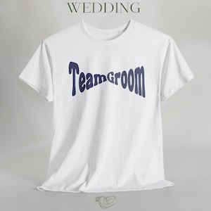 チームグルーム ユニセックス ヘビーコットンTシャツ、面白い新郎シャツ、ウェディングパーティーアパレル、新郎の付添人ギフト、カジュアルウェディングTシャツ