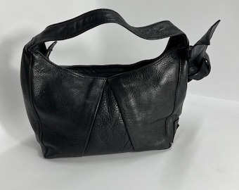 Bolso de piel auténtica de la marca Dolce & Gabbana, estilo vintage de los años 2000 y vanguardista.