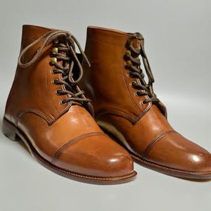 Handmade Men&#39;s Tan Leather Cap Toe Ankle Boots