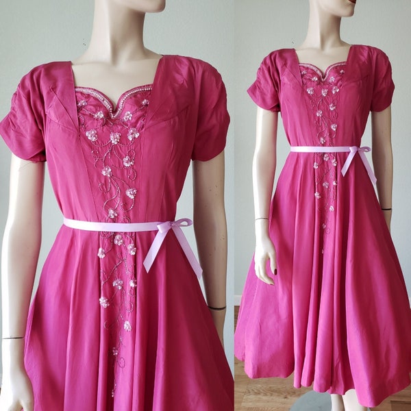 1940s Plum Berry Rayon Taffeta Party Dress / Flowers on Vines / 1940s Dress / 40s Party Dress / 40s Rayon Dress / Small