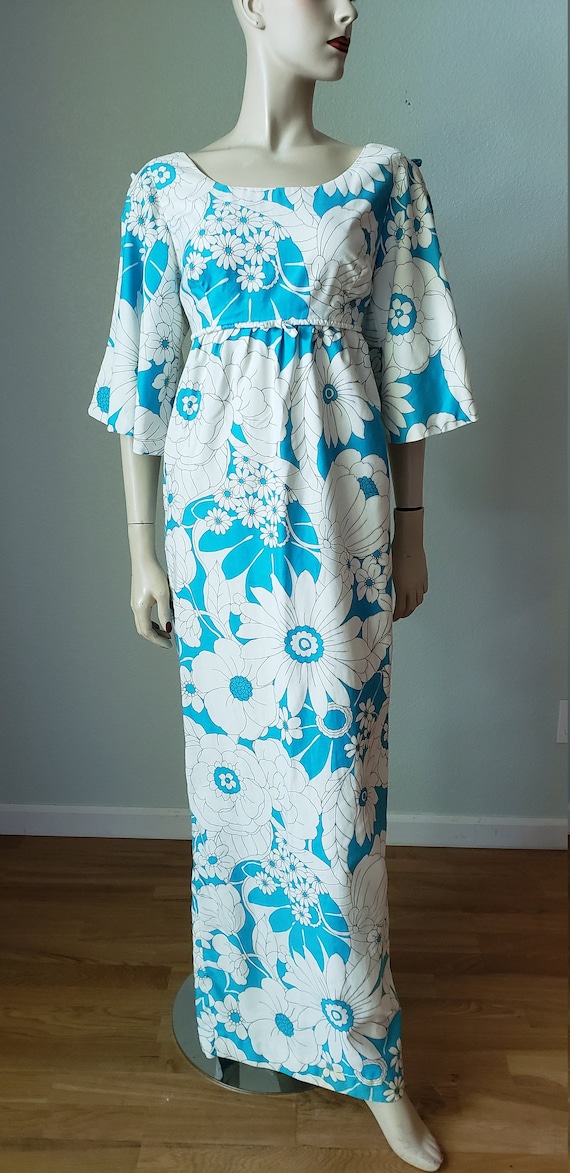 1960s 70s Cotton Hawaiian Style Gown Dress with S