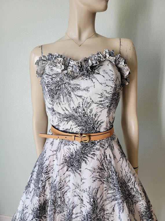 Robe Femme Sans Bretelles Noire Et Crème En Dentelle - Taille 6 - Neuve Sans étiquette