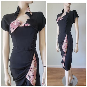 1940's Black Rayon Crepe Sarong Style Bombshell Dress - Contrasting Printed Detail - Heavily Draped Pleated Sculptural - SM 26W