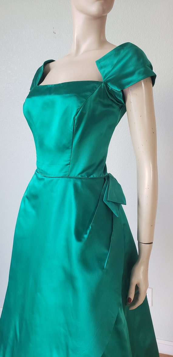Rare & Beautiful 1950s Philip Hulitar Couture Dress w Fused Velvet Roses on a Rich Ivory Silk