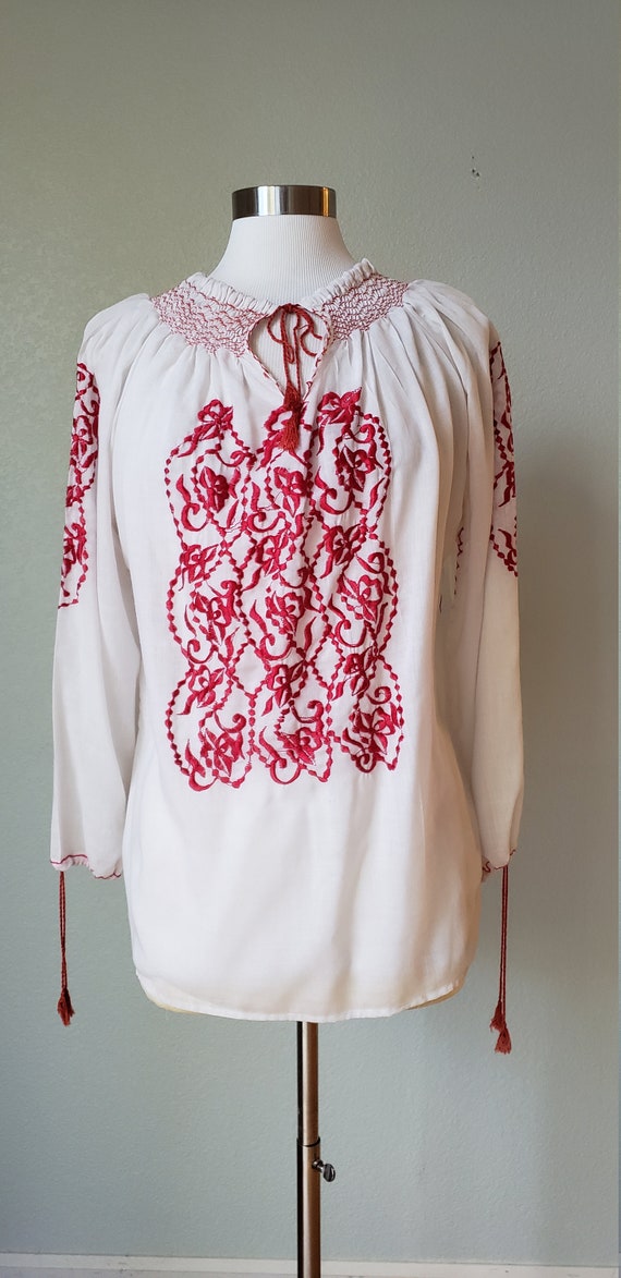 1970s Embroidered Peasant Blouse / Hippie Top / Bo
