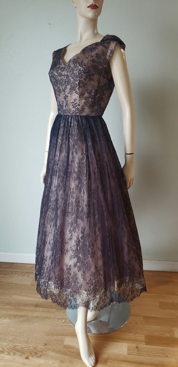 1950s FINE Silk Chantilly Lace Party Dress / 50s … - image 3