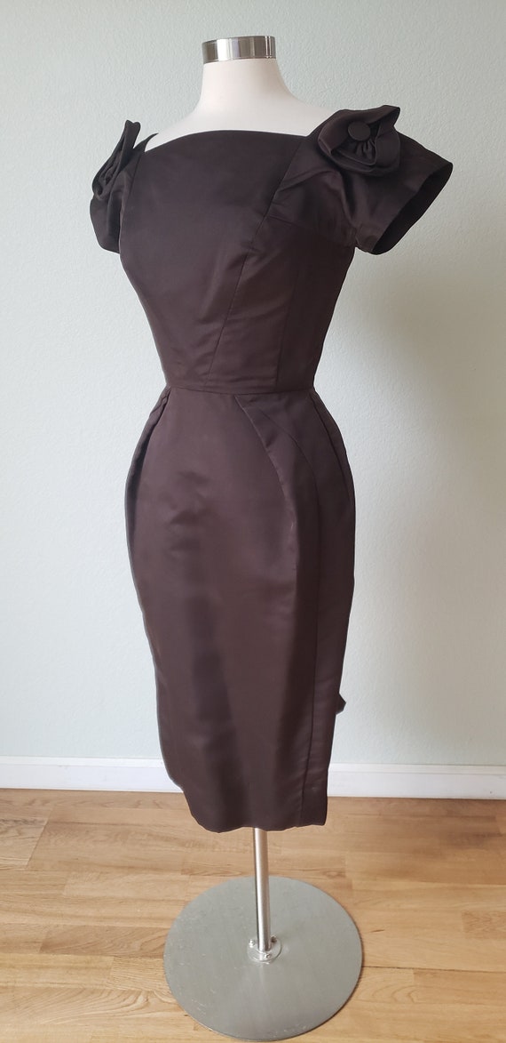 1960s Sculptural Hourglass Silk Satin Bombshell C… - image 3