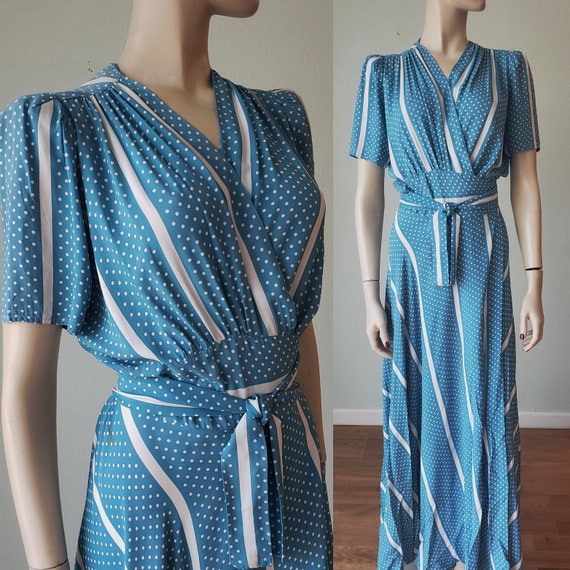 1940s Saybury Cold Rayon Wrap Gown / 1940s Dressin