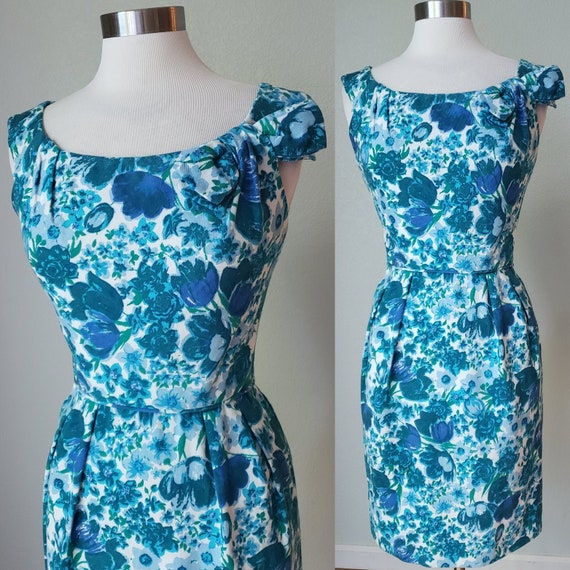 Bombshell 1950s Cotton Pique Tulip Print Hourglass