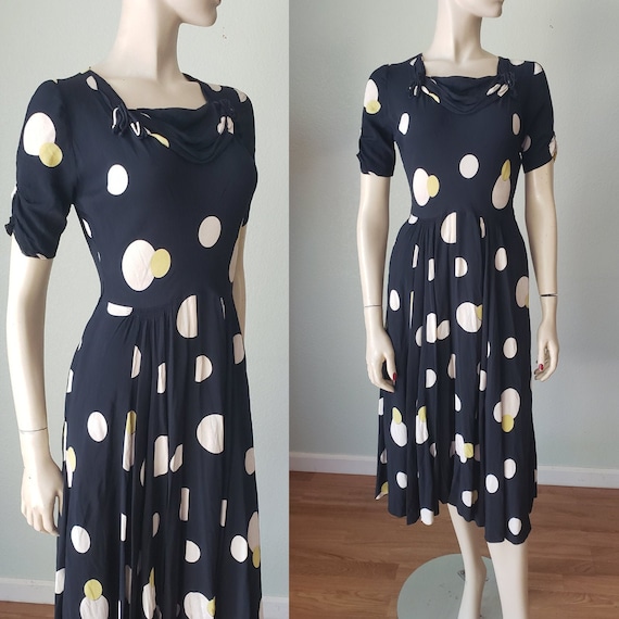 DECO PRINT 1930s-40s Adorable Rayon Crepe Day Dres