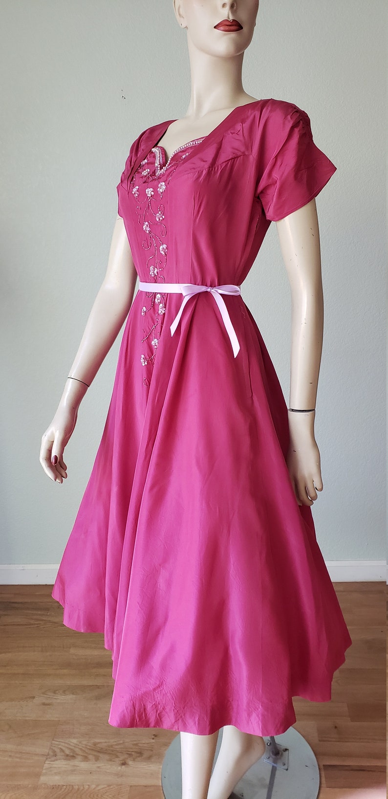 1940s Plum Berry Rayon Taffeta Party Dress / Flowers on Vines / 1940s Dress / 40s Party Dress / 40s Rayon Dress / Small image 5