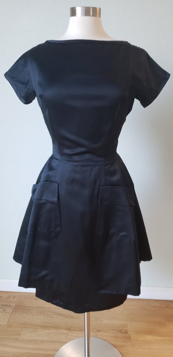 1950s Larry Aldrich Silk Satin Tunic and Skirt Se… - image 7