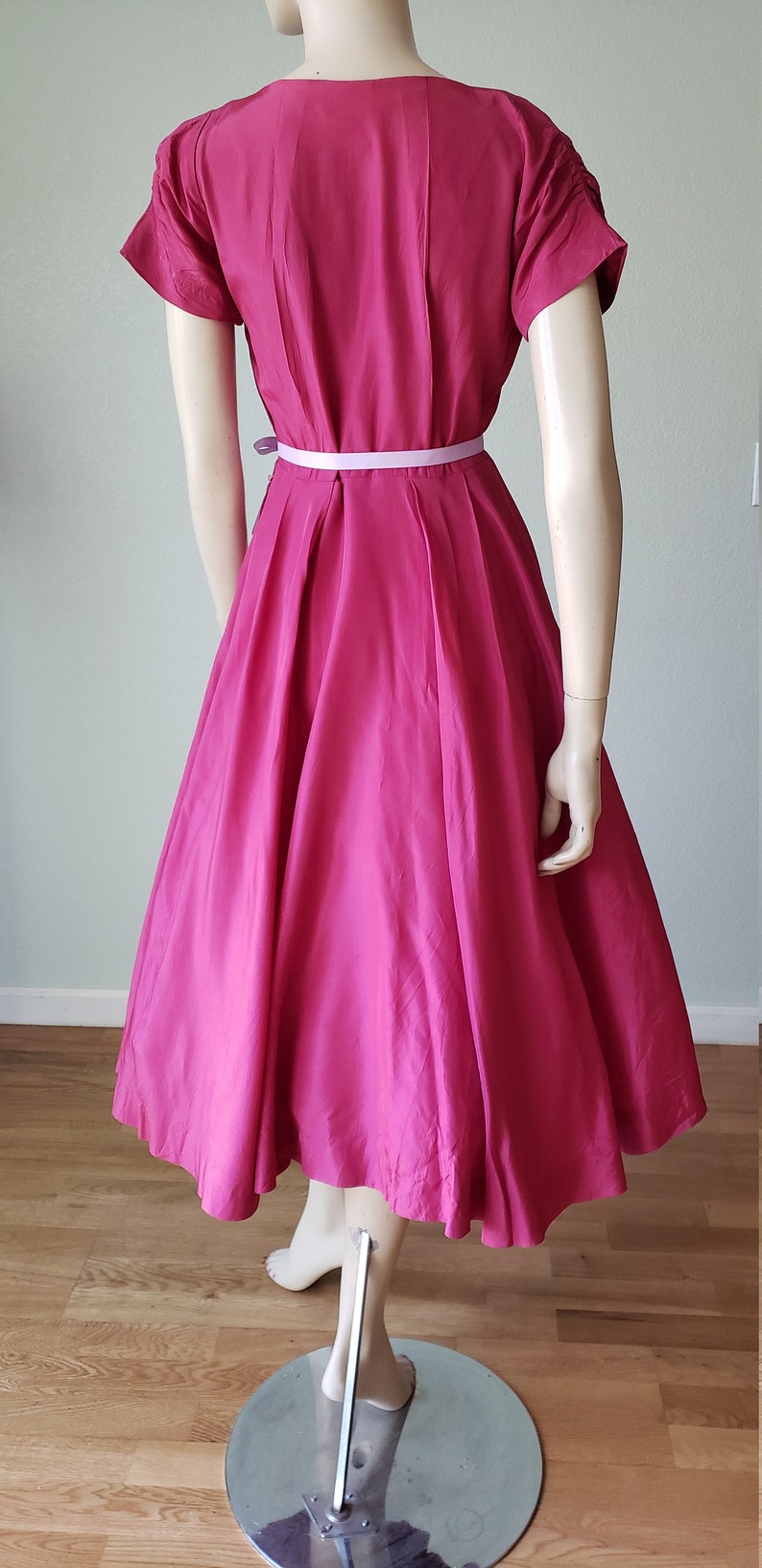 1940s Plum Berry Rayon Taffeta Party Dress / Flowers on Vines / 1940s Dress / 40s Party Dress / 40s Rayon Dress / Small image 6