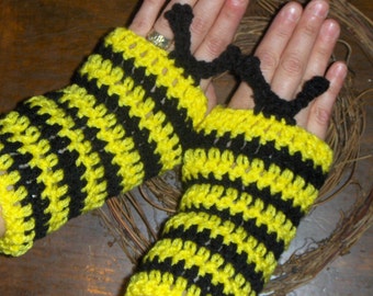 Bumble bee gloves Handmade crochet rustic boho Fingerless Wristers, Arm Warmers Crochet . Texting or driving honey bee gloves with antennae