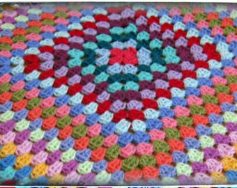 Grande coperta quadrata "Hodge Podge Grandma" per grembo o neonato. REALIZZATA SU ORDINAZIONE. Scegli i colori! Regalo per baby shower, matrimonio, sedia a dondolo, relax, autunno.