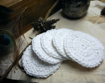 Pure Baby White Cotton Crocheted Round Facial Wash cloth. Handmade // Set of 5 . Face Clothes, Baby Shower Gift Bath Acessory