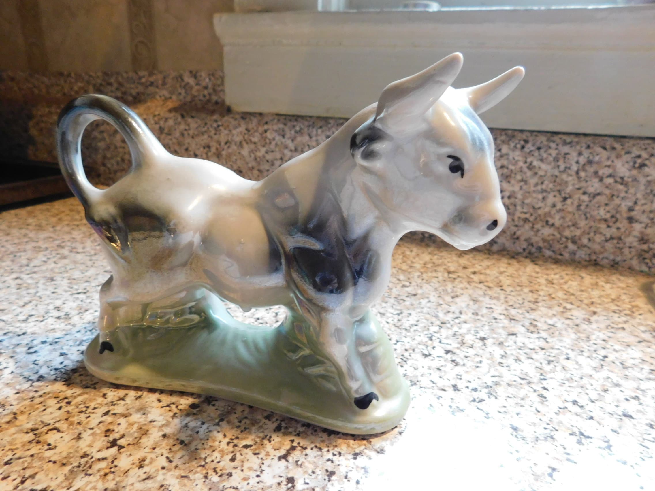 Vintage Bull ceramic figurine. Lusterware glaze. Porcelain fighting Bull. Made in Brazil. #FestiveEtsyFinds