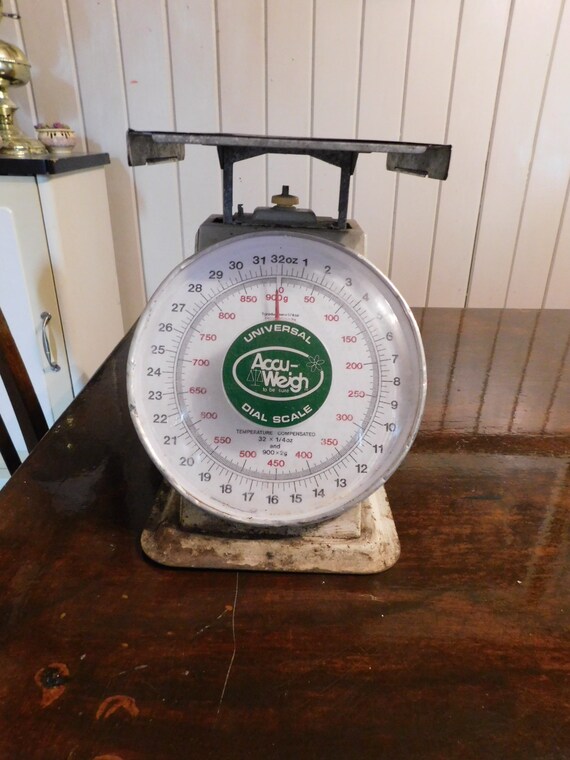 Vintage Accu-weigh Universal Dial Scale. Farm Stand Scale, Produce