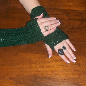 Evergreen Fingerless Gloves crochetTexting Gloves Arm Warmers Handmade Crocheted. fall autumn winter boho Dark Forest Green Hunter Green image 3