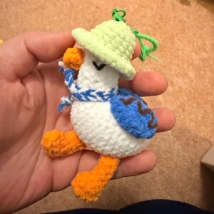 Llavero de ganso o pato a crochet: peluche amigurumi de algodón hecho a mano imagen 4