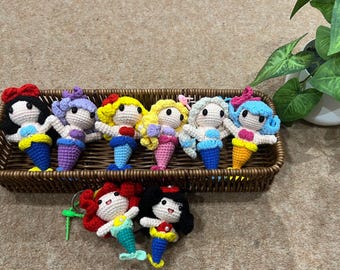 Muñecas de sirena de crochet hechas a mano / Peluches inspirados en princesas amigurumi / Juguete coleccionable de hilo suave