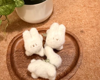 Conejito de ganchillo esponjoso - Conejito de peluche peludo hecho a mano