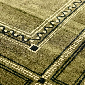 Custom Tufted Rug for Serene Interiors – Soft Materials, Neutral Colors, Ideal for Adding Texture, Calmness, and Style to Any Room