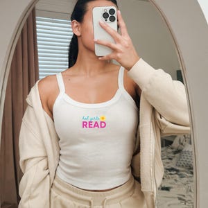 Hot Girls Read Tank Top | Bookish Summer Shirt | Cute Book Lover Gift for Her | Bookish Aesthetic | Reading Top for Women