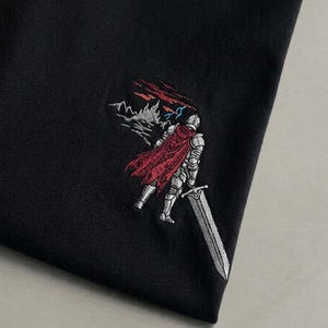 Dark Fantasy Sweatshirt, Knight Carrying an Ultra Greatsword Embroidered Hoodie, Medieval Shirt, Gothic Mens Clothing, Gifts for Gamers