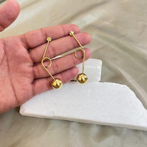 Modern Geometric Gold Earrings| Minimal Brass Line Art Dangle Earrings| Abstract Circle Drop Earrings for Women | Artistic Statement Jewelry