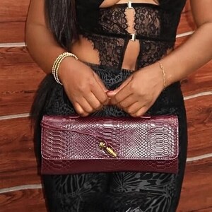 Schlangen Print Clutch Tasche - Umhängetasche aus Öko-Leder - Vintage Tasche - Grüne Burgunder Farben - Italienische Stil Crossbody Tasche -Animal Print Handtasche