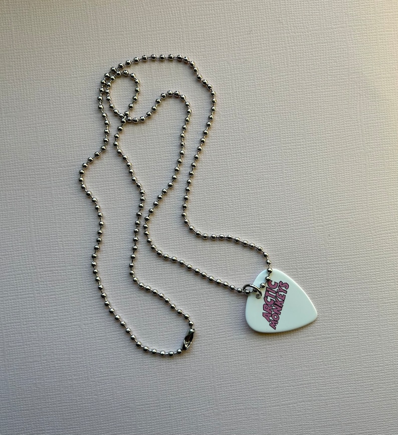 Arctic Monkeys Guitar Pick Mặt Dây Chuyền Phụ Kiện Trang Sức Ban Nhạc Rock Tiếng Anh Dây Da Vòng - Foto 8