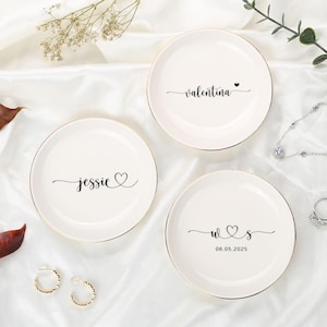 Plato para anillos de boda personalizado, plato para anillos personalizado con nombre, plato para joyas con inicial, plato para joyas de novia, regalo de compromiso, regalo para la novia