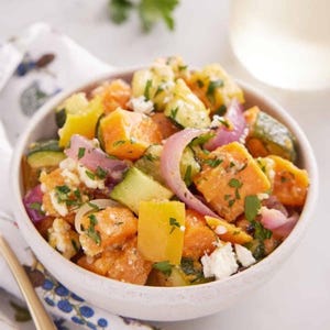 Hälsosamt recept, sallad med rostade grönsaker | Keto-vänlig | Utskrivbart salladsrecept | Ladda ner PDF