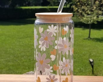 16oz Daisy Glass Tumbler with Bamboo Lid and Straw, Floral Iced Coffee Cup