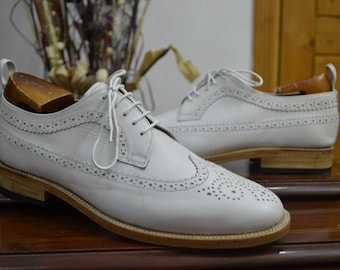 Handmade White Color Original Calf Leather Stylish Wing Tip Brogue's Lace Up Oxfords Shoes For Men's