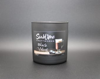 Black Velvet starts with the aroma of freshly roasted coffee, melts into soft cream, and ends with vanilla, musk, and a touch of sweetness.