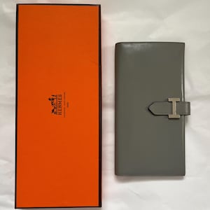 Hermès authentique portefeuille Béarn en cuir box gris vintage très bon état