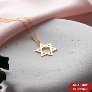 Star of David Necklace, Jewish Star Charm, Silver Magen David, Tiny Star of David Necklace, Jewish Star of David, Dainty Star of David