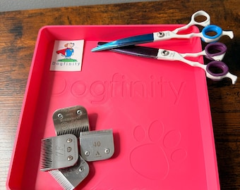 Grote bak gepersonaliseerde hondenverzorging