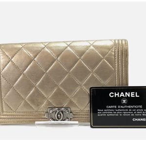 BOY CHANEL Portemonnaie Gold Kalbsleder Brieftasche Brieftasche Authentisch