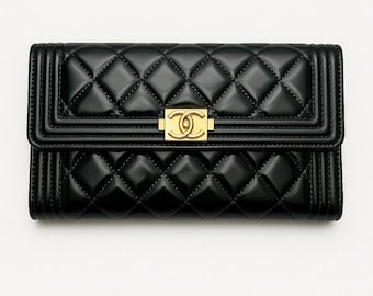 CHANEL vintage wallet 90’s Vintage CHANEL Black Leather Wallet With Large CC Stitch