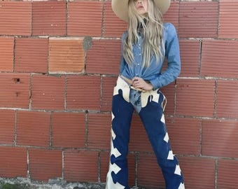 Women’s Western Cowboy Chaps – Handmade Suede Leather Blue & White Rodeo Style Western Style Riding Pants