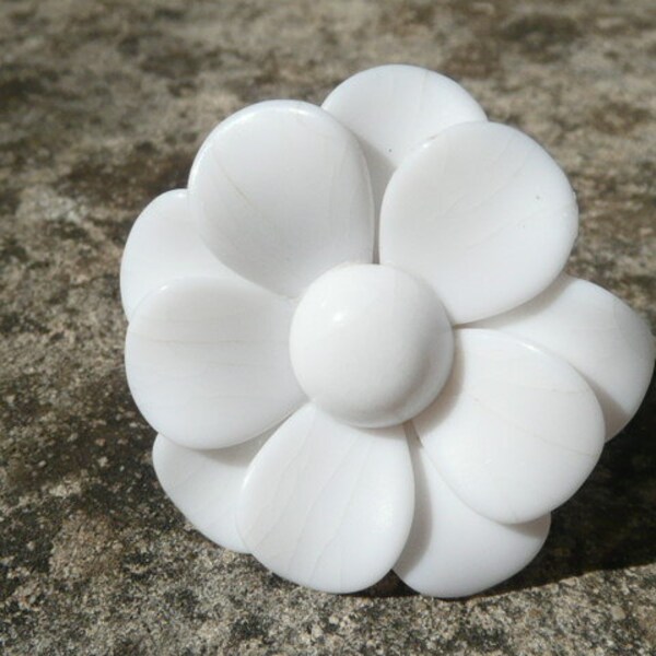 Bianca cocktail ring - large statement white flower ring - plastic - eco friendly repurposed vintage