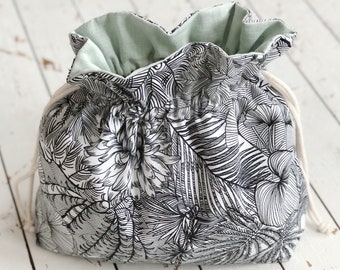 Black and White Knitting Bag | Wool Bag | Kelly Connor Designs