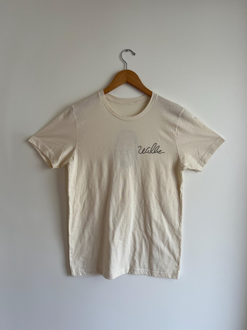 Wallie Script Willie Nelson T-shirt - Etsy