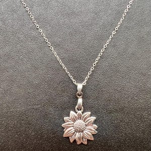 Sonnenblume Silber Halskette